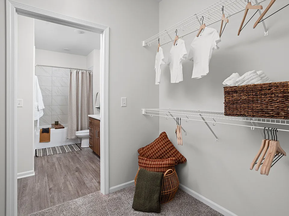 ALTO Apartments of Lenexa