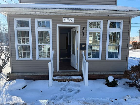 2nd image of 295 Linden St