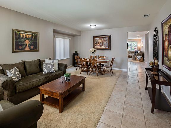 2nd image of 604 Tomies Oakwood Ct
