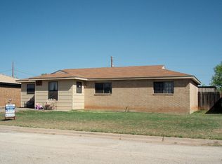 1104 Nicolasa Dr, Colorado City, TX 79512