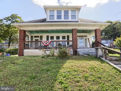 137 W Main St, Windsor, PA, 17366