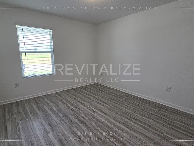 22052 Aleutian Ave — Photo 9