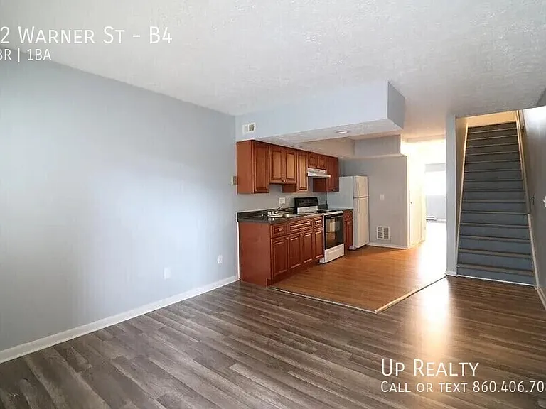 42 Warner St #B4 — Photo 2