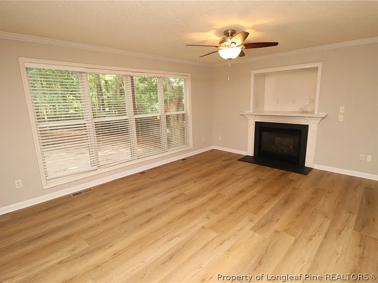 2628 Farlow Gap Ln — Photo 3