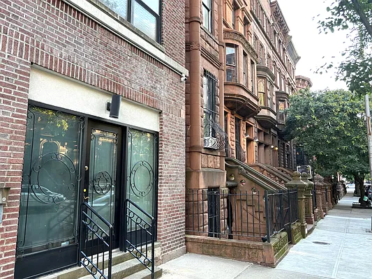 Sold by Corcoran | media 27