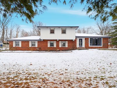 2704 Lakewood Dr N, Indianapolis, IN, 46280