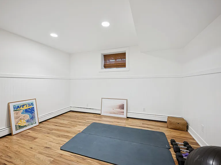 57 Seaview Ave — Photo 21