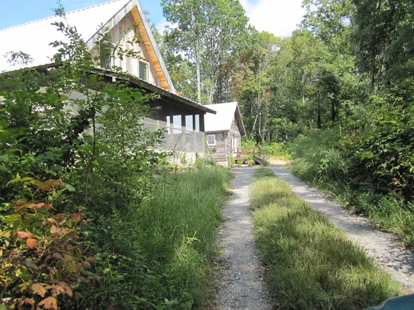 188 Garrison Rd, Fairview, NC 28730
