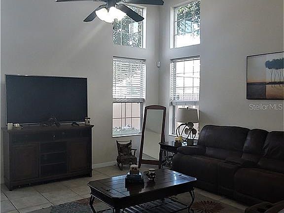 4th image of 3578 Oak Brook Ln