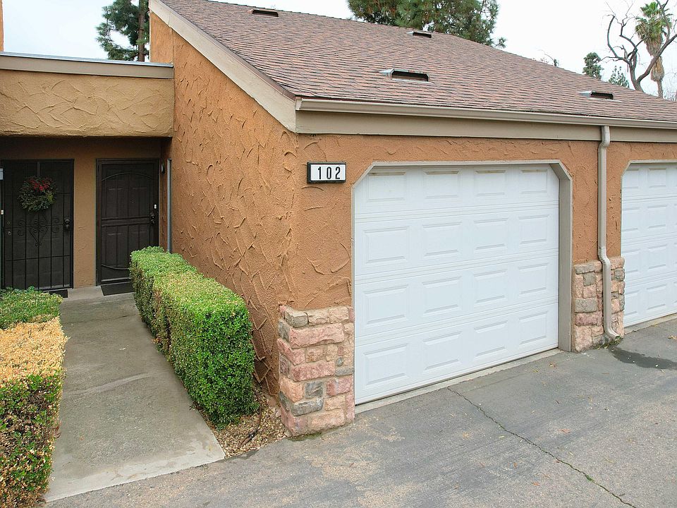 7166 N Fruit Ave Fresno CA | Zillow