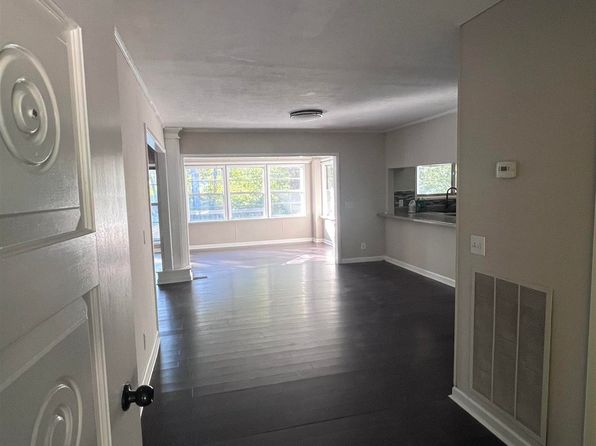 508 Mary St, Centre, AL 35960