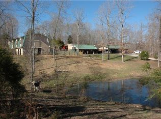 238 Pine Bluff Rd, Summertown, TN 38483