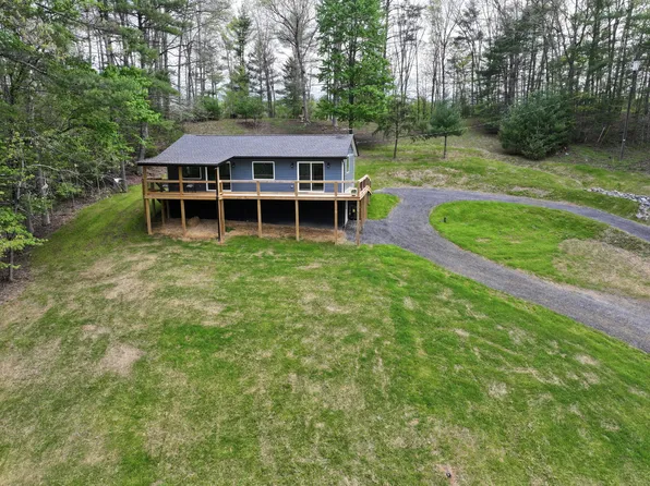270 Dutch Hollow Rd, White Sulphur Springs, WV 24986