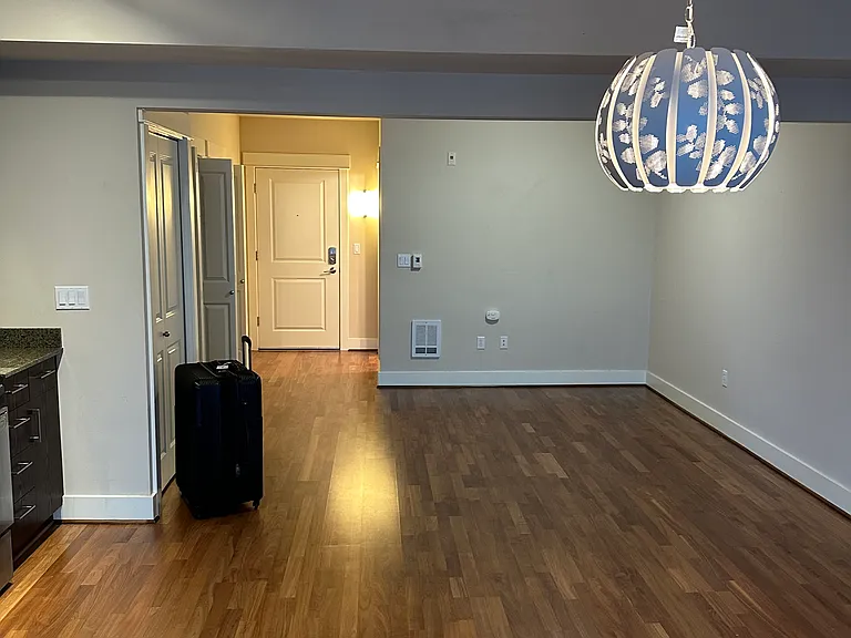 699 John St #710 — Photo 3