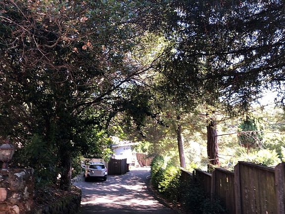 4th image of 156 Hilldale Dr