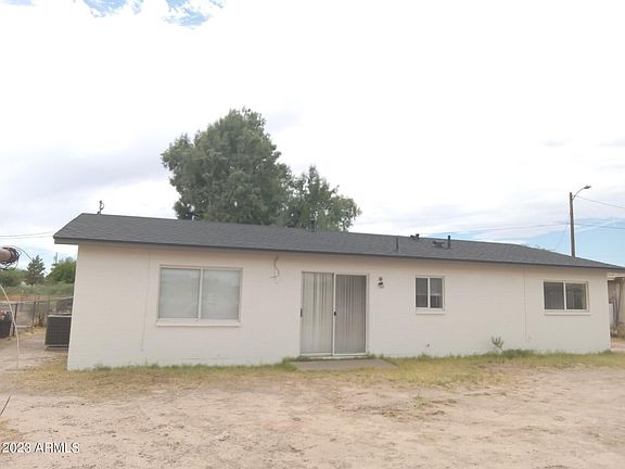 3rd image of 105 N MYERS Boulevard
