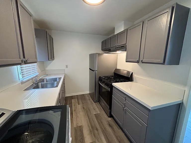 285 Wapello St — Photo 13