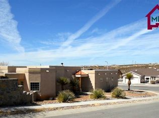 2711 Scenic Cir, Las Cruces, NM 88011