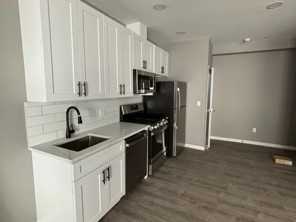 Fantastic location in Downtown New Haven! Studio, 1 bed and 4 Bedroom, 37 Center St #2A, New Haven, CT 06510