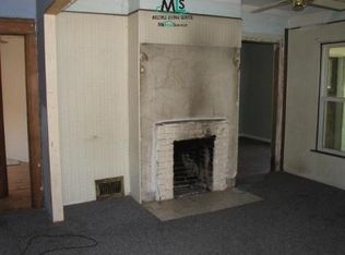 12 Moross St, Mount Clemens, MI 48043