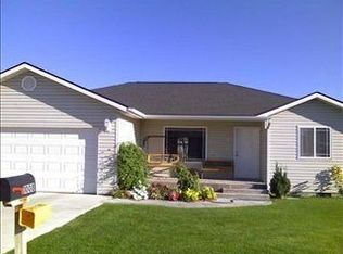 1008 W 6th St, Filer, ID 83328