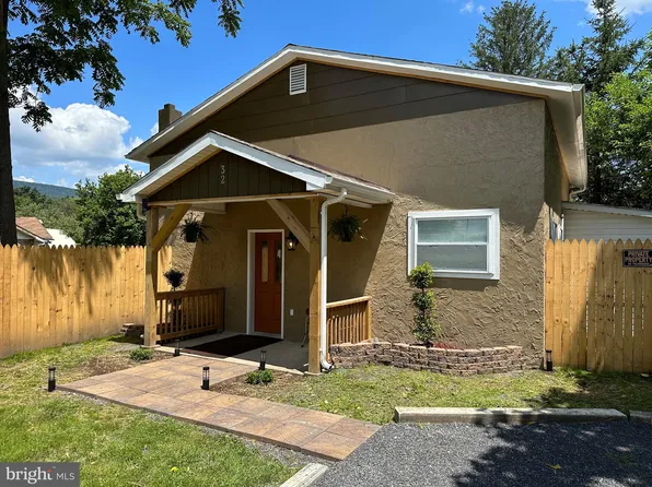 32 Warrior Dr, Keyser, WV 26726