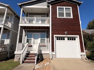 316B Pioneer Ln #B, Nashville, TN 37206