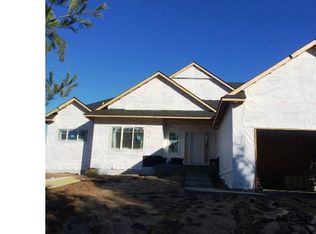 19237 Meadow Ridge Ln, Scandia, MN 55073