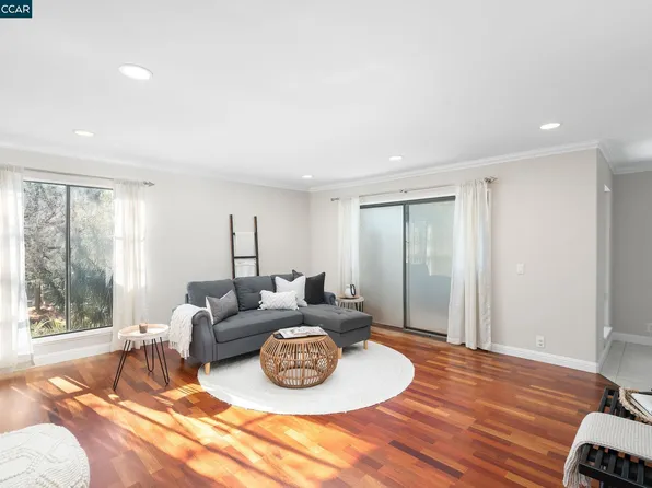 350 N Civic Dr APT 304, Walnut Creek, CA 94596