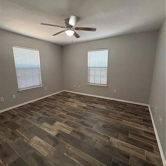 2201 Perkins Ave — Photo 7
