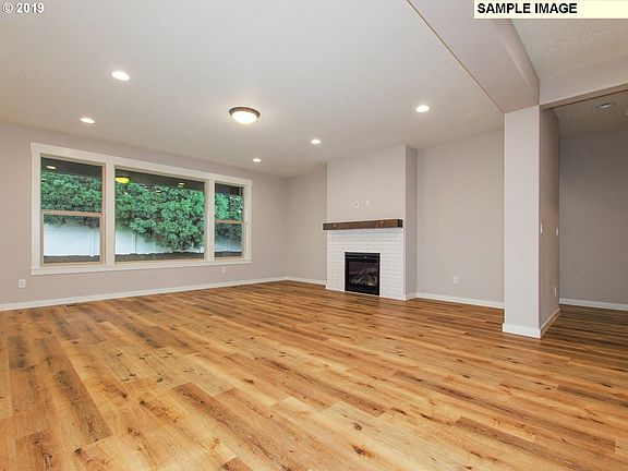 4th image of 2920 NE 168th Ave