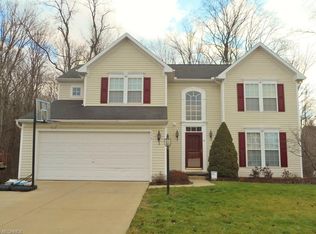 175 Weatherstone Ct, Akron, OH 44321