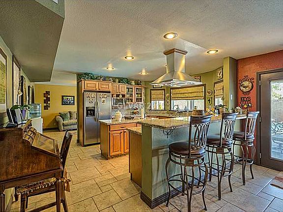 5th image of 2991 De Silva Dr
