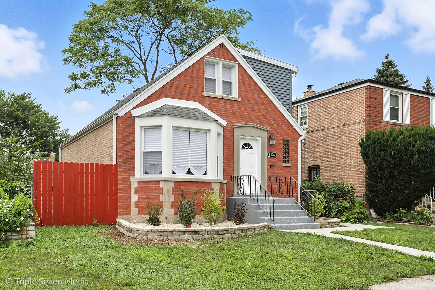 8126 S Wentworth Ave photo 1