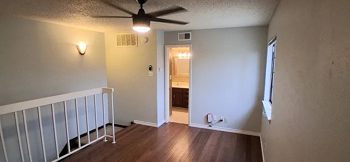 5200 Martel Ave #1 — Photo 17