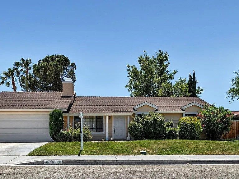 1st image of 1628 W Avenue K11