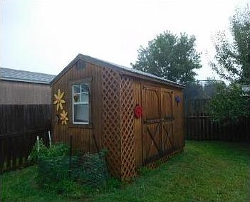 Shed will remain with home