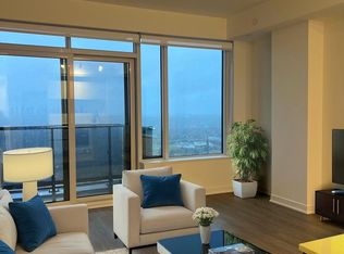 2495 Eglinton Ave W #2303, Mississauga, ON L5M 7C1