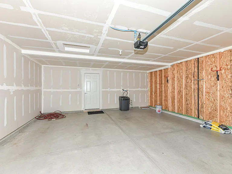 6645 Timberline Trl — Photo 31