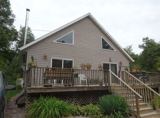 E8070 Green Acres Rd, Viroqua, WI 54665