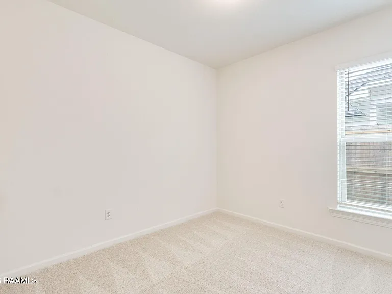 106 Dawson Ave — Photo 20