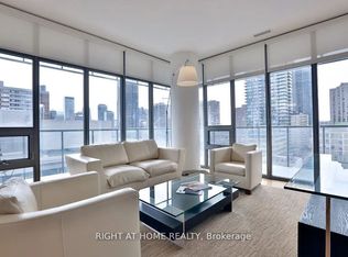 33 Charles St E #1005, Toronto, ON M4Y 0A2