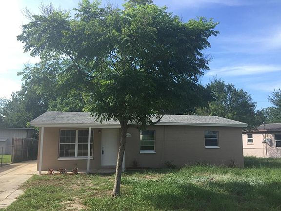 2nd image of 2320 Southwest Cir