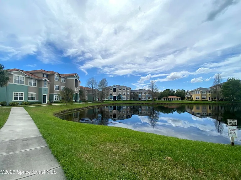 1776 Sophias Dr #301 — Photo 18