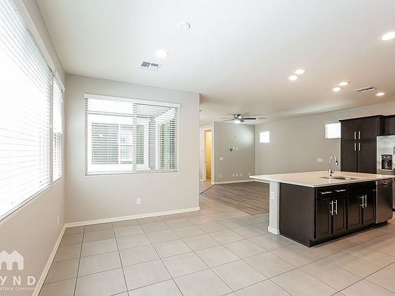 5th image of 3679 E Stiles Ln