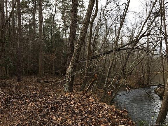 5th image of 223 Redbird Dr