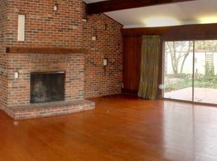 6514 E Winston Ct, Columbus, OH 43235