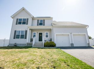 3 Moonlight Dr, Egg Harbor Township, NJ 08234