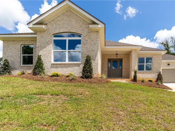 10088 Sable Ridge Dr, Mobile, AL 36695