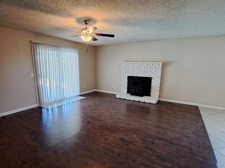 15262 W El Mar Ln — Photo 5
